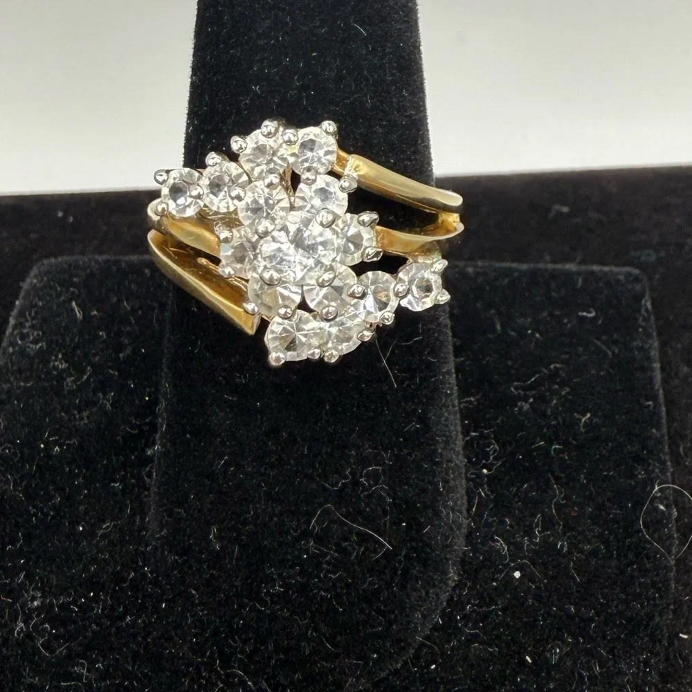 Vintage 18KT GE Gold Electroplated CZ Cluster Ring Size 8